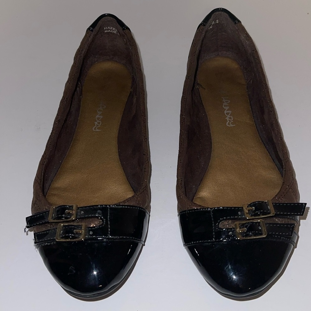 Dirty Laundry Decorative Flats